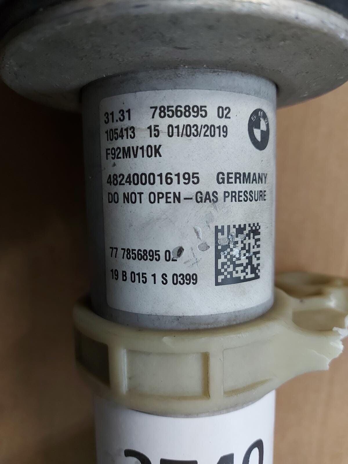 BMW F91 F92 Original Federbein vorn links Пружинна стойка предна лява EDC 4802380