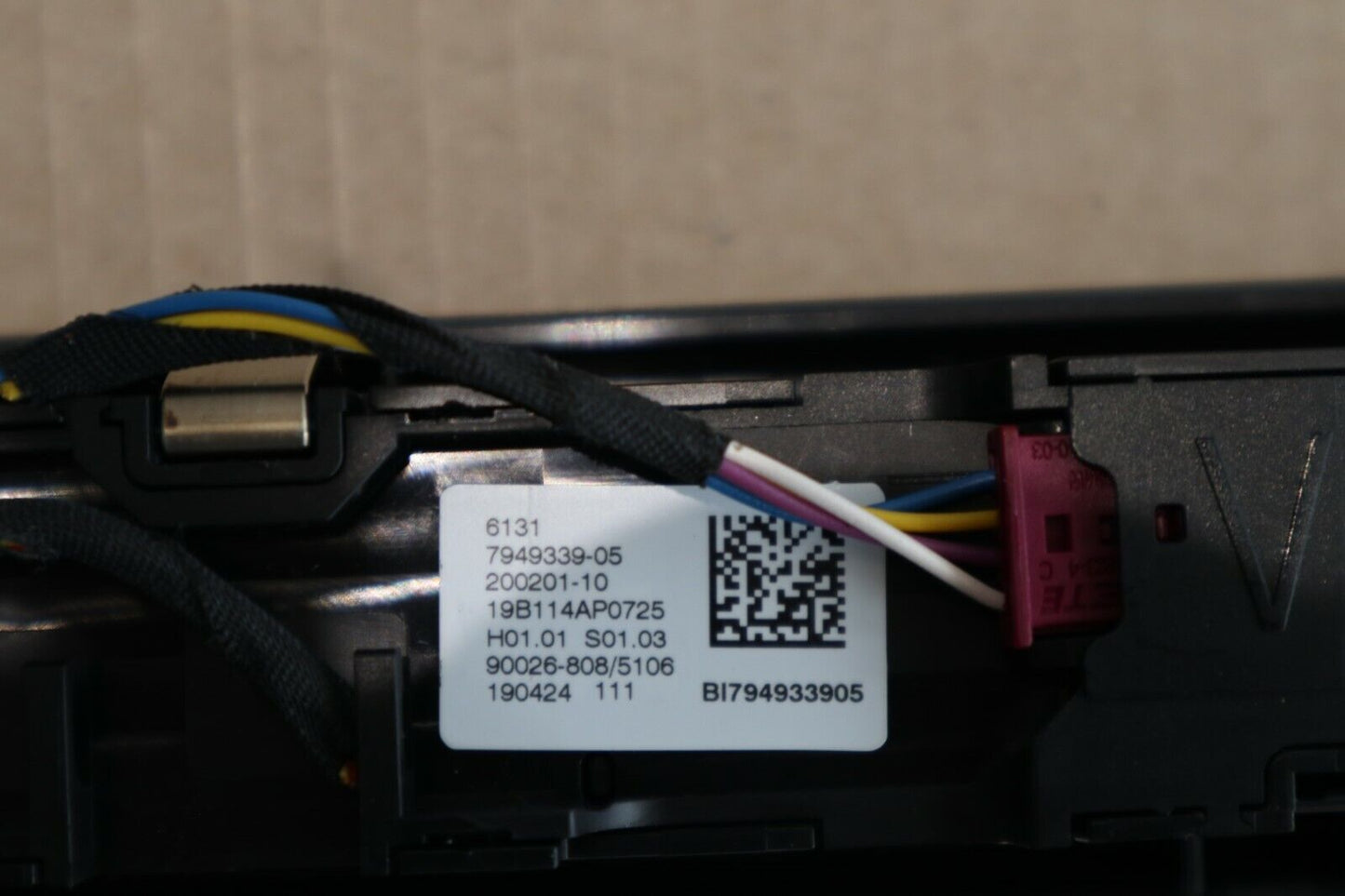 BMW 1er F40 116d 118i 120dX Bedieneinheit schwarz audio operating unit 7949339