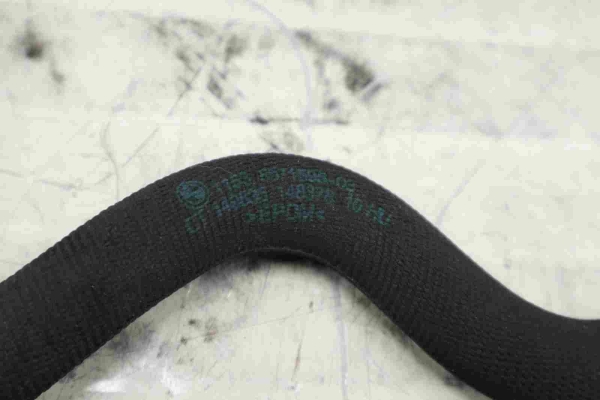 Original BMW G Series Hose Gearbox Oil Heat Exchanger 8571595 