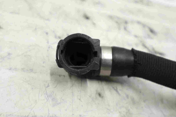 Original BMW G Series Hose Gearbox Oil Heat Exchanger 8571595 