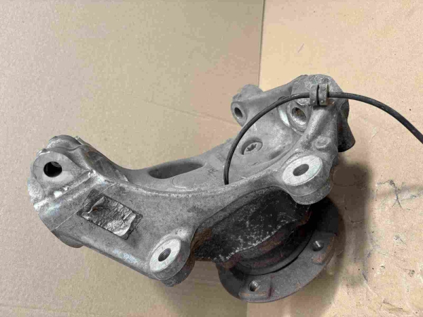 Original BMW 1er F20 F21 2er F22 F23 Carrier Left 6792285 6876840 