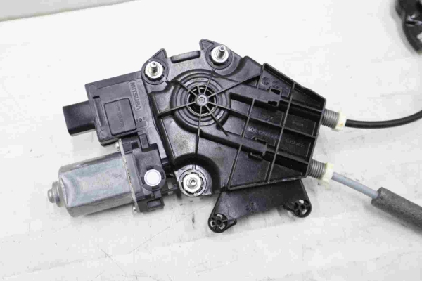 Original BMW G26 Rear Left Window Regulator 9854495 