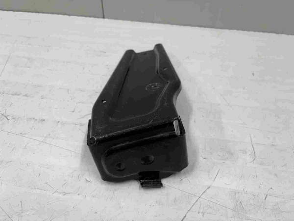 Original BMW G20 G22 G26 Auxiliary Pump Support Bracket 6814568 
