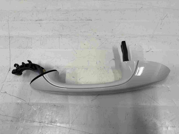 Original BMW G Series Door Handle Painted Outer Left Alpinweiss 7470527 9491457 