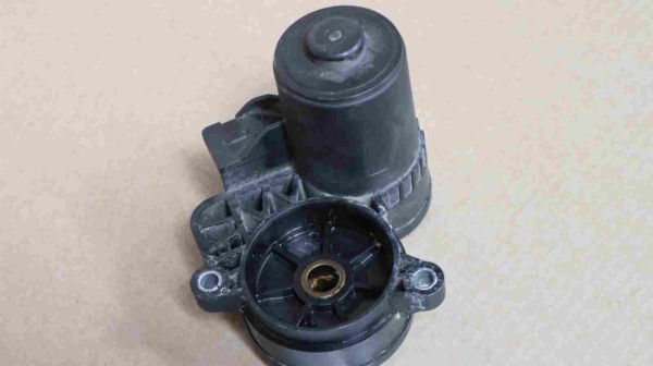 Original BMW F Series Right Parking Brake Actuator 6883020 6860008 