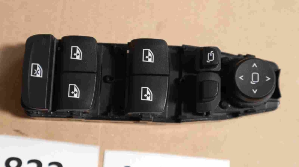 Original BMW 1 F40 2 F44 3 G20 4 G22 Operating Unit Switch Cluster Door 7948785 