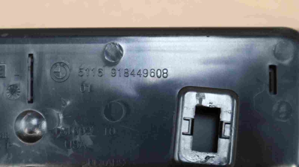 Original BMW X3 F25 Central Console Drink Holder 9184496 