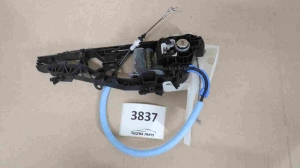 Original BMW F45 F46 Carrier Outside Door Handle Left 7316363 7401209