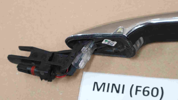 Original MINI F55 F56 F57 F60 Outside Door Handle Left 7434537 