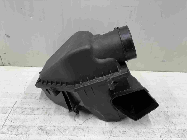 OEM BMW 5 G30 7 G11 X3 G01 X5 G05 X6 G06 X7 G07 B57 Intake Silencer 7643301 