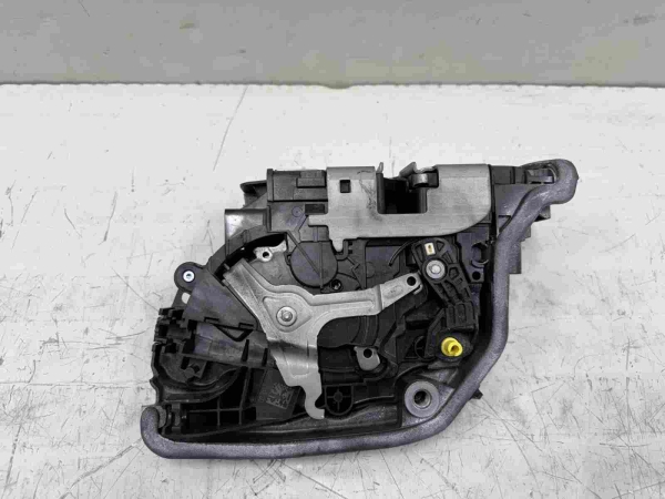 Original BMW G05 G06 G07 System Lock Rear Left USA 9464883 