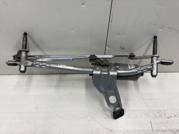 Original BMW X1 F48 F48LCI Linkage Wiper System With Motor 7350657 5A36E69 