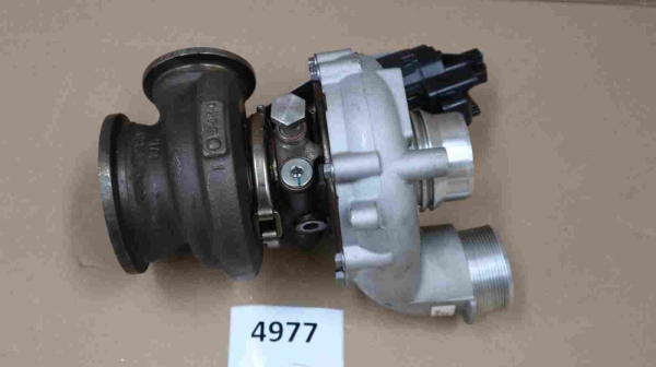 Original BMW F90 F91 F95 F96 Turbo Charger Cyl 5 8 7852373 9502566 