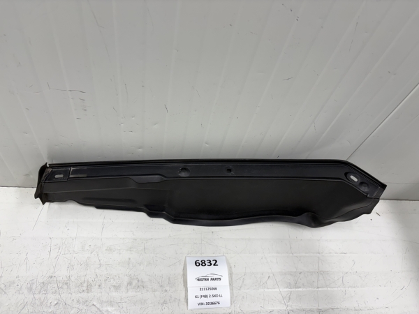 Original BMW X1 F48 F48LCI Seal Side Panel Top Right 7329400 