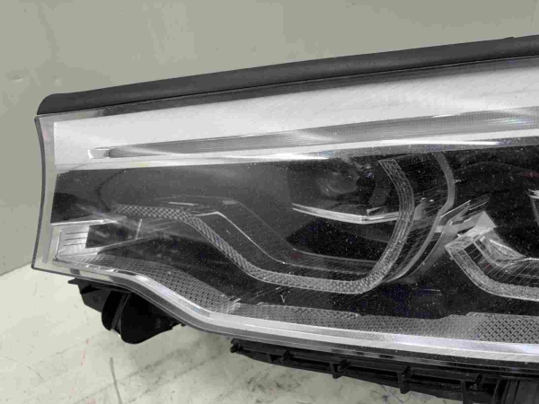 Original BMW F90 G30 Headlight LED AHL High Left USA 7214965 