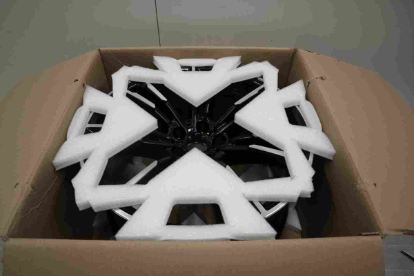 NEW Original BMW F90 M Wheel Light Alloy Style 706 9.5Jx20'' Jet Black 7857077 