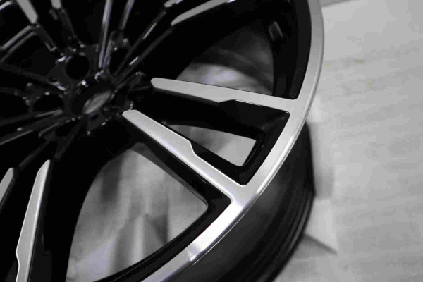 NEW Original BMW F90 M Wheel Light Alloy Style 706 9.5Jx20'' Jet Black 7857077 