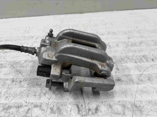 Original BMW F20 F22 F30 F32 Rear Left Caliper 6850857 6850860 