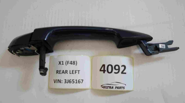 Original BMW F52 F45 F46 F48 F39 Door Handle Painted Outer Left 7396305 