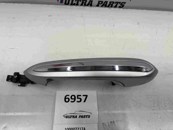 Original BMW G30 F90 G31 Door Handle Painted Rear Left CA OVT 7991943 