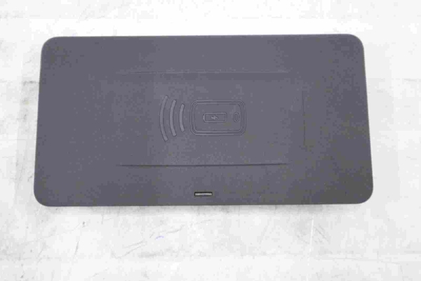 Original BMW G Series Wireless Charging Tray 5A82C19 5B5FF97 