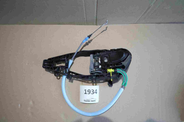 Original BMW G05 F95 Carrier Outside Door Handle Rear Left 7430927 8497639 