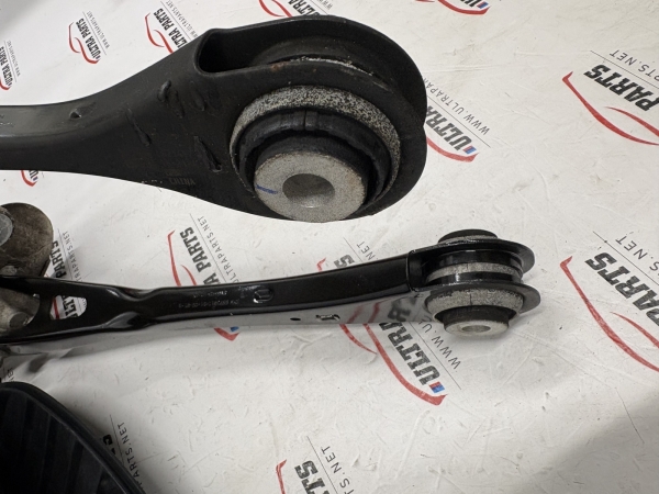 OEM BMW X3 G01 G01LCI Rear Left Wheel Carrier Hub With Wishbones 6871027 6871001 