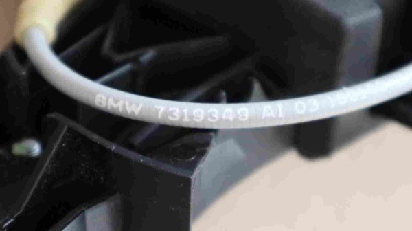 Original BMW F25 F26 Carrier Outside Door Handle Front Left 7319349 7331739 