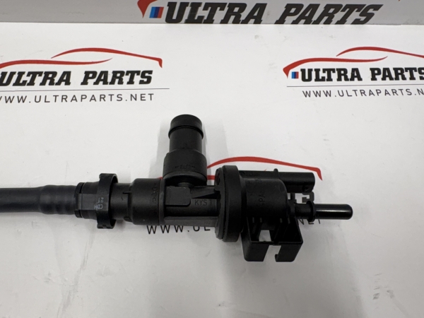 Original BMW G Series Fuel Tank Breather Line B58 Engine 8664930 