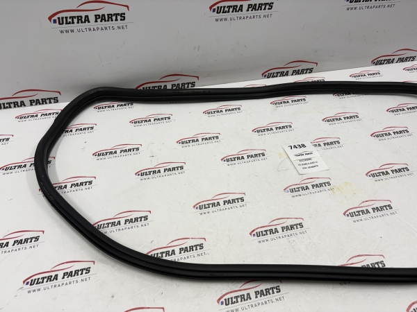 Original BMW X1 F48 F48LCI Trunk Lid Sealing 7474447 7474449 