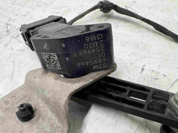 Original BMW G42 G20 G21 G22 G23 G26 Level Sensor 6895466 6878575 