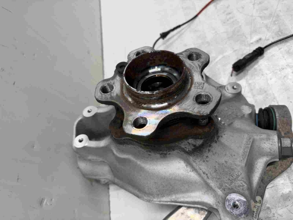 Original BMW G20 G22 Front Left Wheel Carrier Hub Wishbones XD 6877147 6888855 