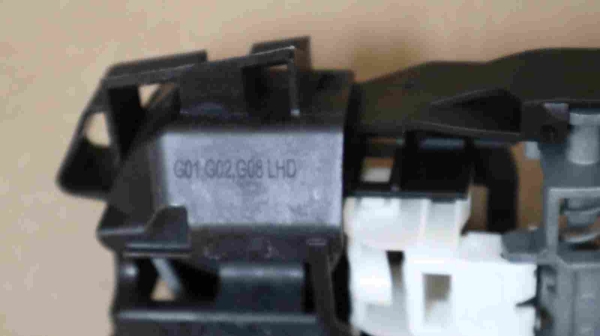 Original BMW G01 G02 Carrier Outside Door Handle Left 9881775 7409273 
