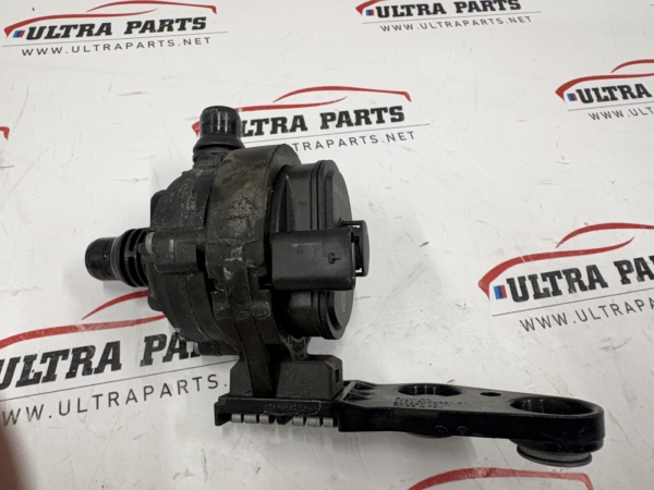 Original BMW G Series B57 Engine Auxiliary Water Pump 8474820 