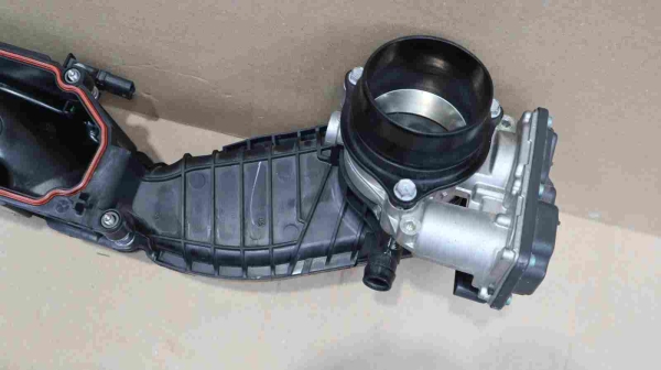 Original BMW G30 G11 G14 G05 G07 Intake Manifold System Cyl. 5 8 5.0i 8601613 