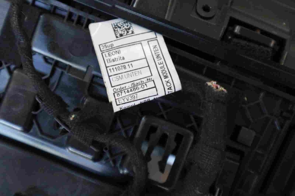 BMW 8er G14 G15 G16 M8 F91 F92 F93 Storage Compartment Centre Console 9396502 