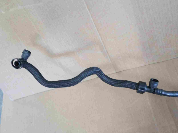 Original BMW X5M F95 S63 Engine Hoses 4806431 8351801 