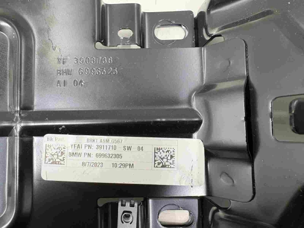 Original BMW X7 G07 G07 LCI Bracket Centre Console Rear 6996323 