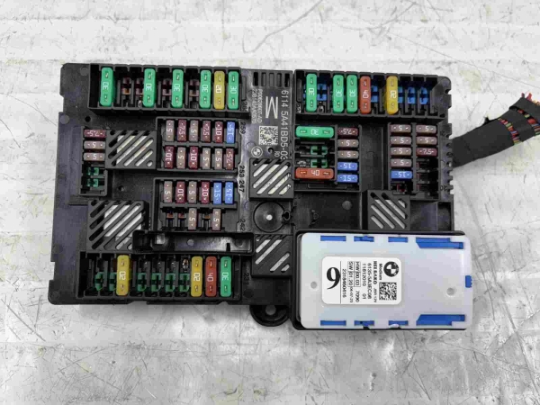 Original BMW G05 G06 G07 Rear Power Distribution Box 5A41BD5 