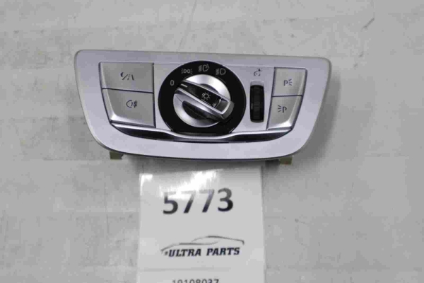 Original BMW 7er G11 G12 Control Unit Lights 9472980 9493728 6841893 