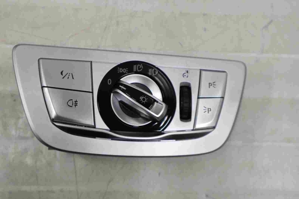 Original BMW 7er G11 G12 Control Unit Lights 9472980 9493728 6841893 