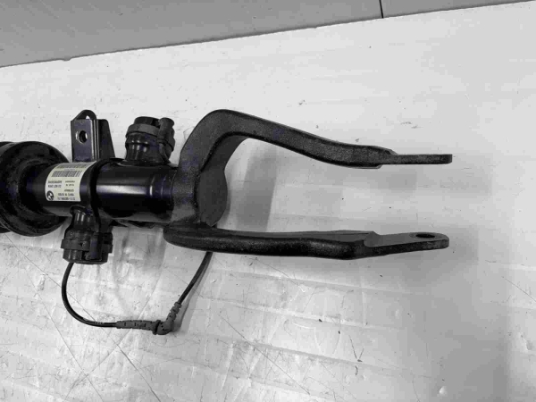 Original BMW F06 F06 LCI Front Left Spring Strut VDC 6857699 