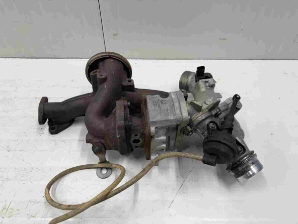 Original BMW F48 2.0D Exhaust Manifold 8591188 8591189 