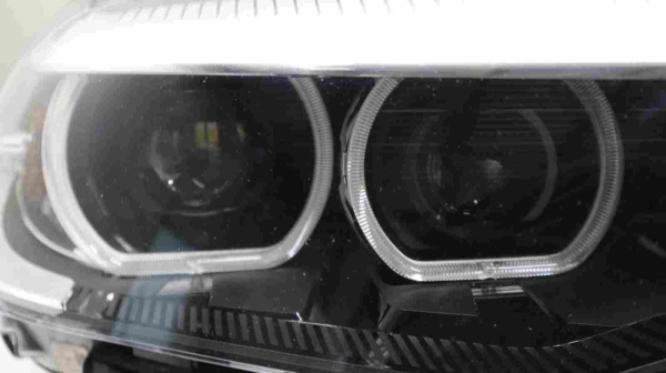 Original BMW G30 G31 Headlight LED AHL Right 7439204 7214956 