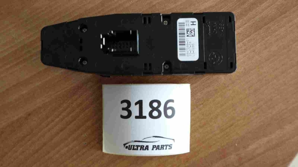 Original BMW G Series Operating Unit Switch Cluster Door 6847099 