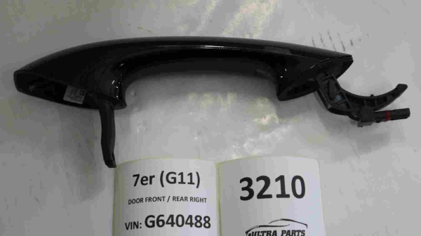 Original BMW G11 G12 Door Handle Painted Outer Right CA 7411030 7472790 