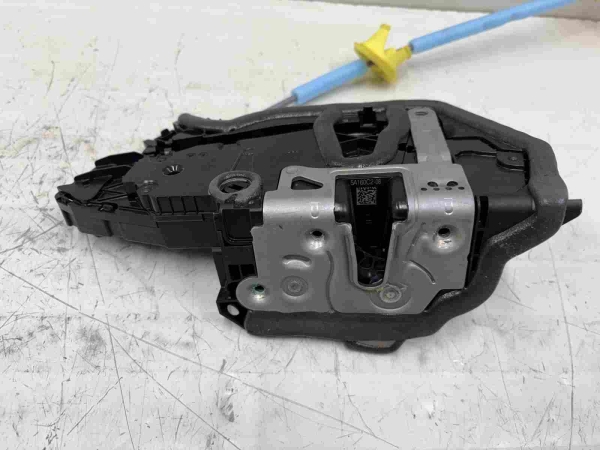 Original BMW 1er F70 2er F74 U06 5er G60 G61 M5 G90 Door Lock Rear Right 5A160C2 