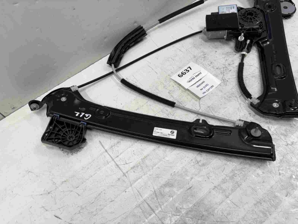 Original BMW G22 Window Lifter With Motor Front Right 5A071C4 5A2A962 