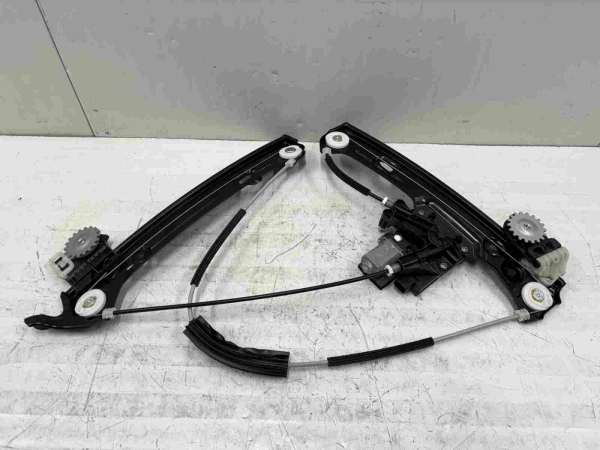 Original BMW G22 Window Lifter With Motor Front Right 5A071C4 5A2A962 
