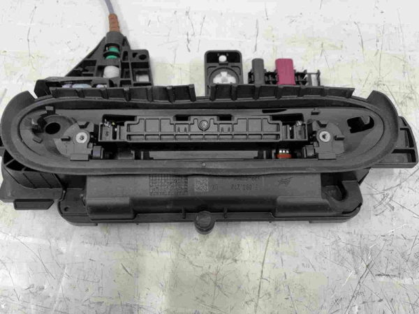 Original BMW G26 G26 LCI Outside Door Handle Support Right 5A68EF8 7955149 